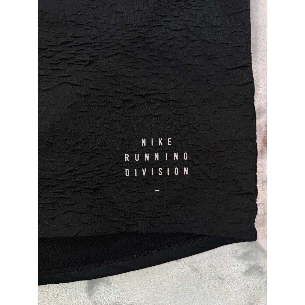 Nike Pinnacle Running Division Water Repellent Top Mens Size M - Picture 11 of 11
